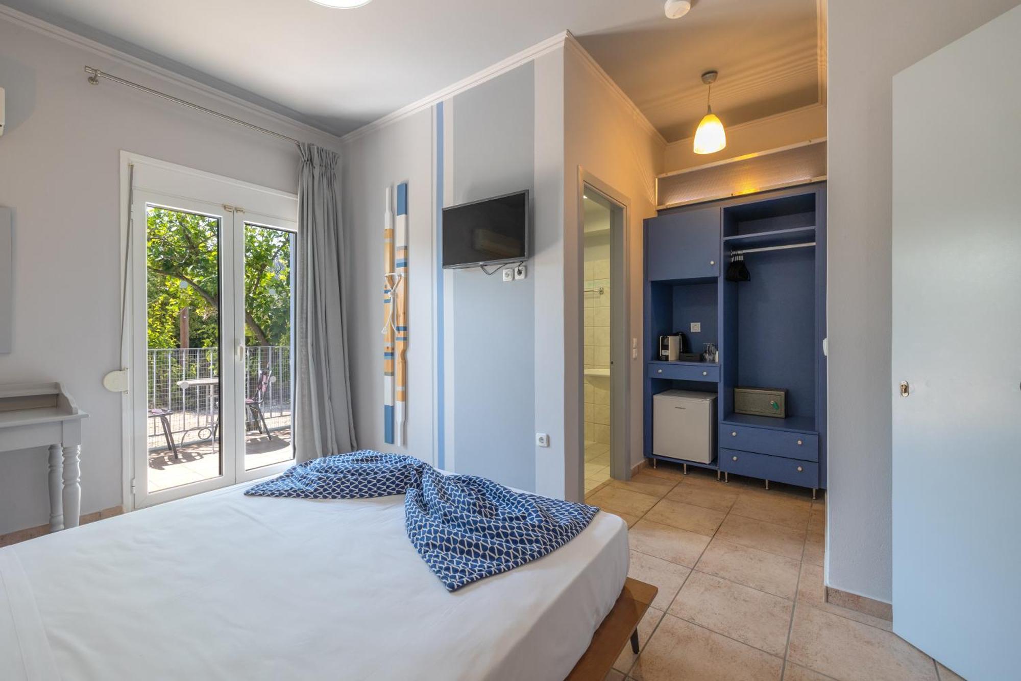 Pelagos Hotel