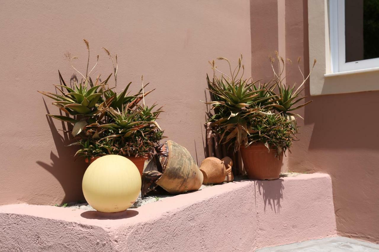 Pelagos Hotel